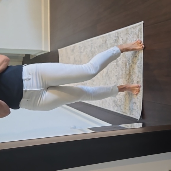 Lucky Skinny Lolita - Picture 4 of 7